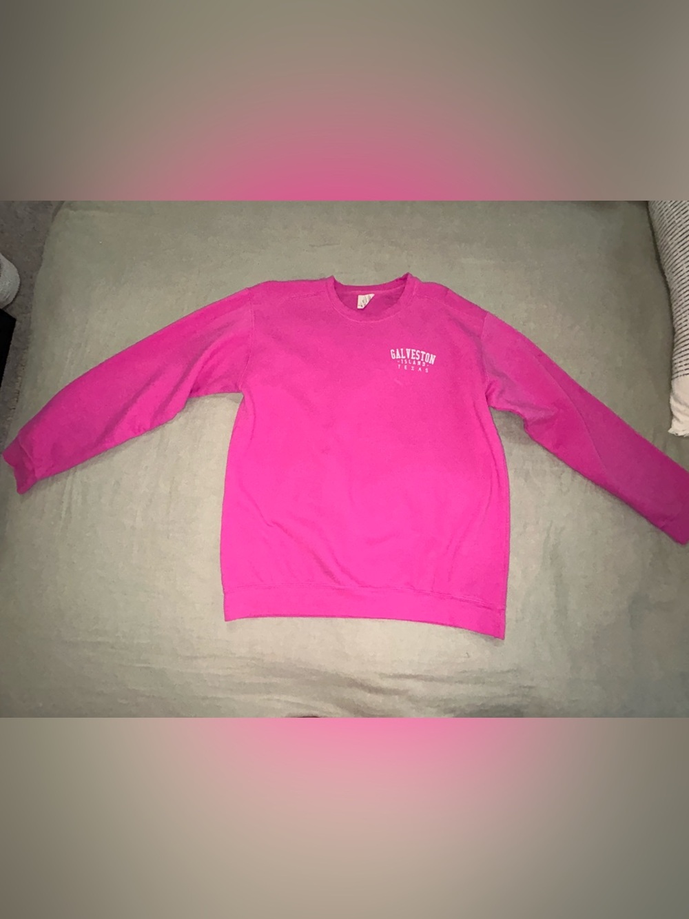 Sweatshirt - Picture 2 of 4